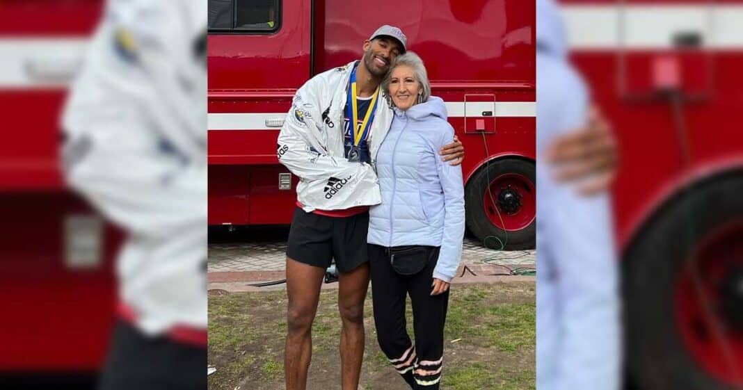 Inside Bachelor Matt James' Close Bond With His Mother