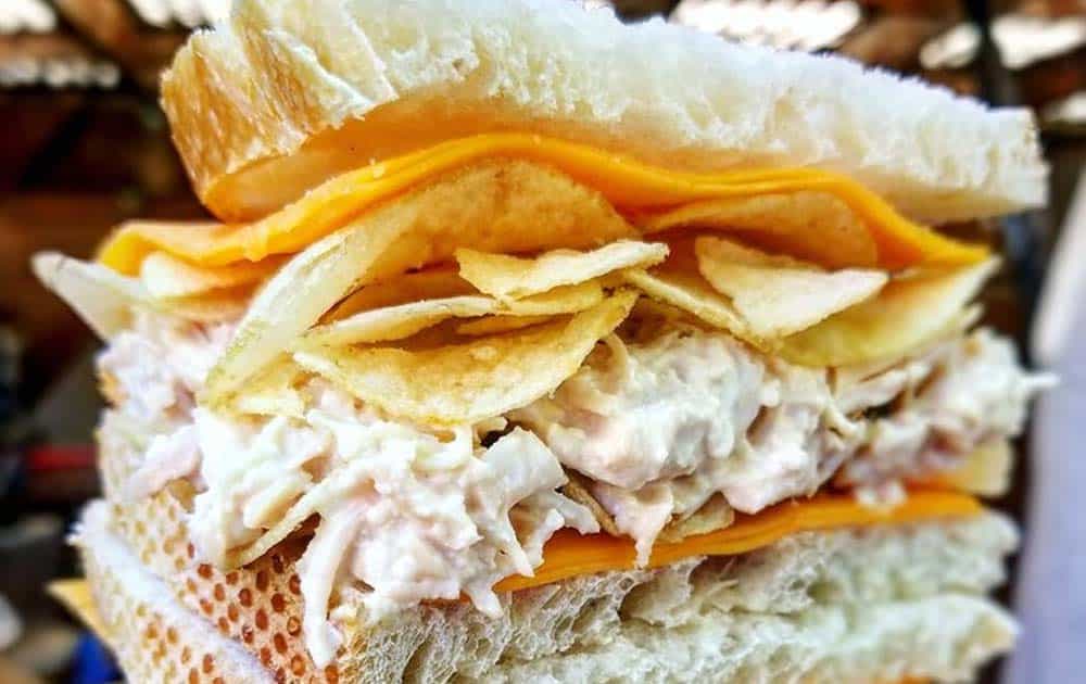 10 Of The Best Chips in A Sandwich Combo You Should Try! 1 10 Of The Best Chips in A Sandwich Combo You Should Try! 1